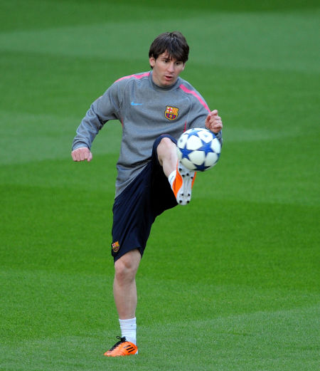 胜场稀少 胜场稀少