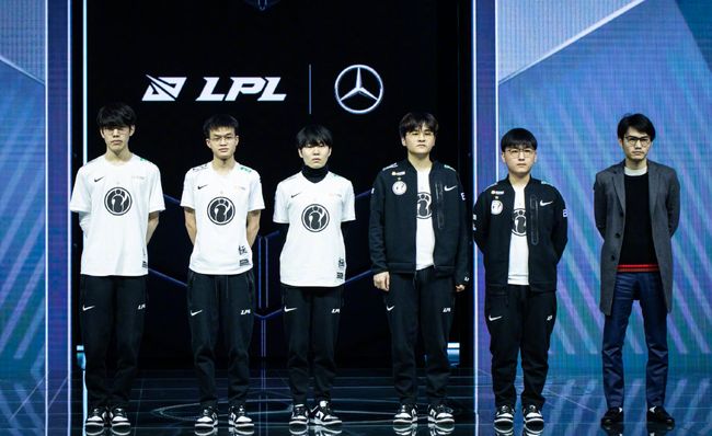 以及主教练 以及主教练